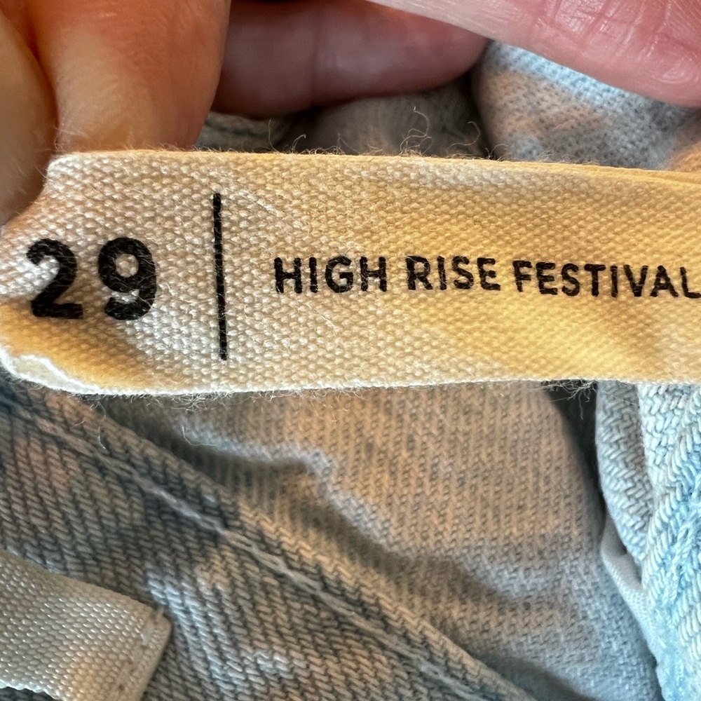 🩵 PacSun High Rise Festival Distressed Jean Shorts | Size 29 EUC - Picture 10 of 16